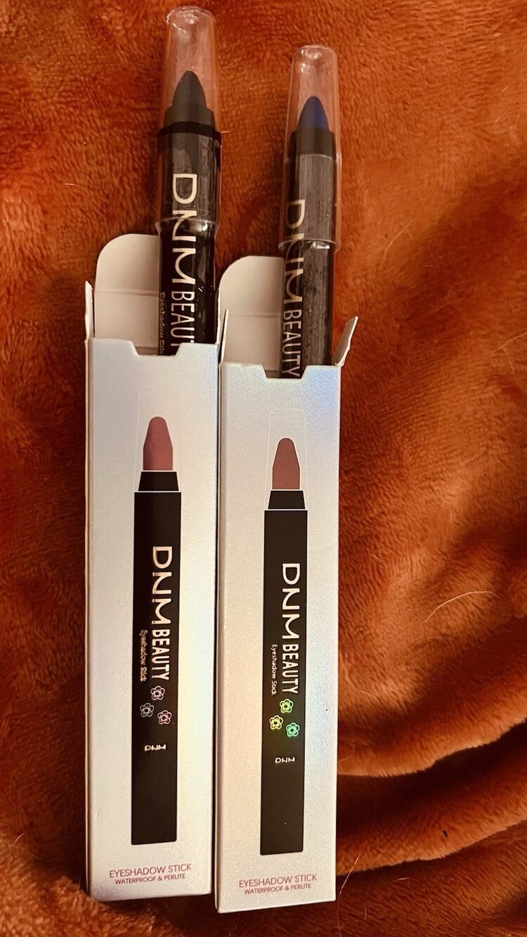 DNM LTD Eyeshadow Sticks (set Of 2) Number 31 & 32 Blues NEW